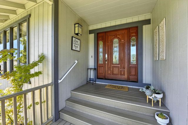 2709 Green Glen Rd, Cameron Park, CA 95682