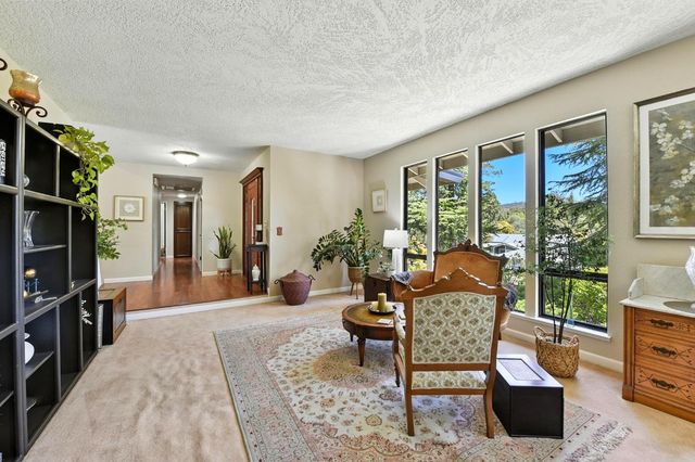 2709 Green Glen Rd, Cameron Park, CA 95682