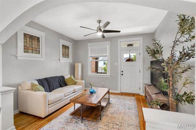 4632 Varrelmann Avenue, St Louis, MO 63116
