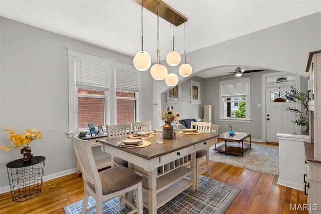4632 Varrelmann Avenue, St Louis, MO 63116