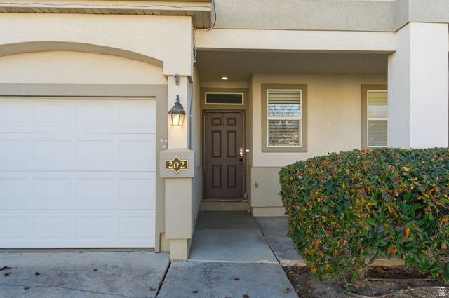 202 E ALPINE TRAIL DR, Draper, UT 84020