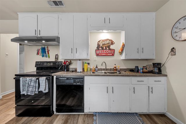 1724 S 18th Street, Waco, TX 76706