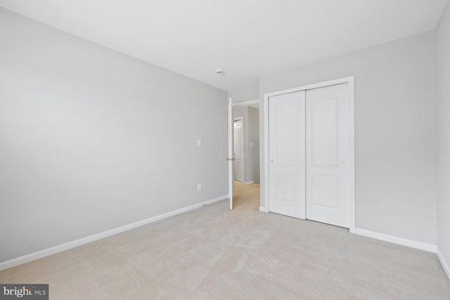 19608 EDGEMONT SQ, Ashburn, VA 20147