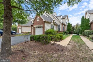 19608 EDGEMONT SQ, Ashburn, VA 20147