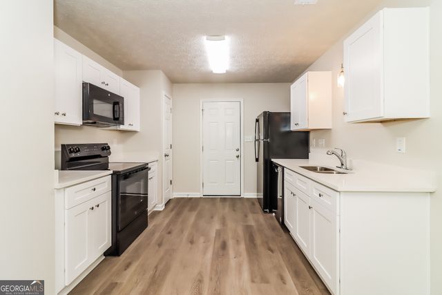 129 Rosewood Drive, Dallas, GA 30132