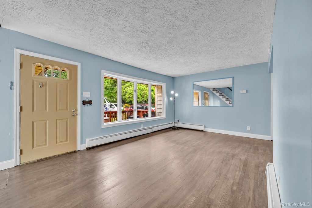 43 Horton Street, West Islip, NY 11795 — photo 4