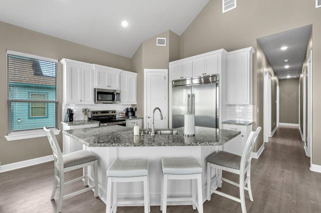 4723 Bluewater Drive, Freeport, TX 77541
