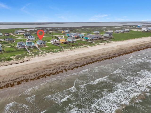 4723 Bluewater Drive, Freeport, TX 77541