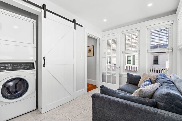14 Maple Street, Natick, MA 01760