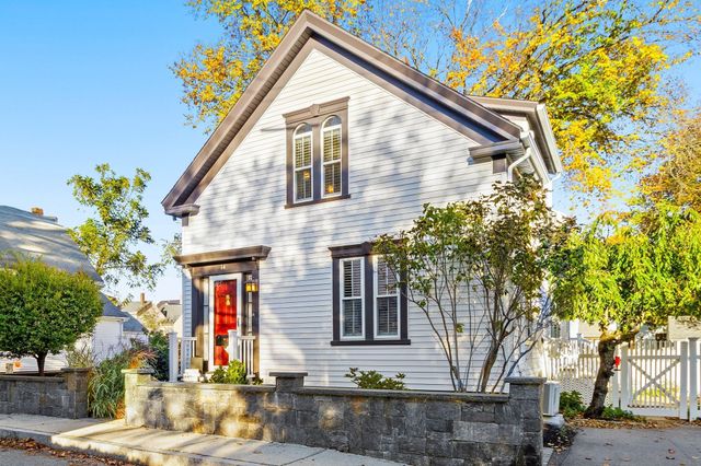 14 Maple Street, Natick, MA 01760