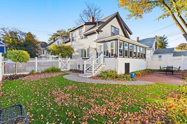 14 Maple Street, Natick, MA 01760