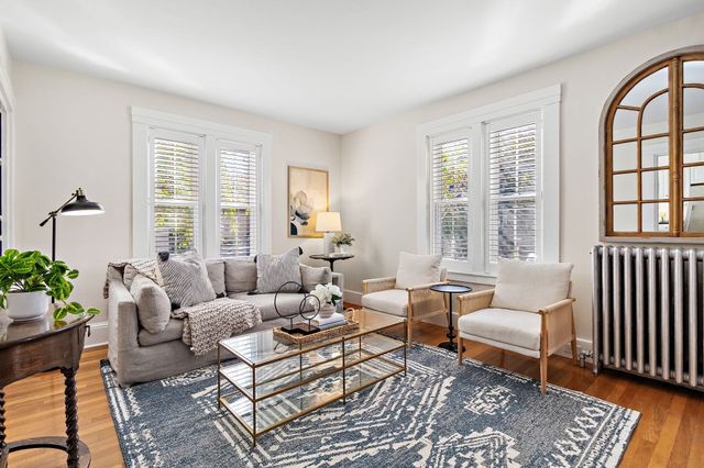 14 Maple Street, Natick, MA 01760