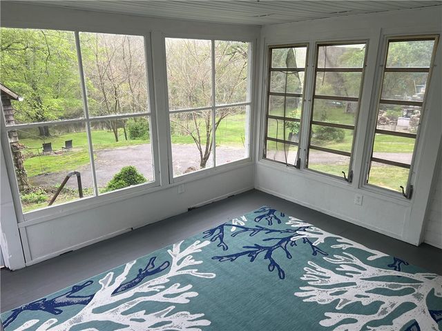 196 Columbia Street, South Kingstown, RI 02879