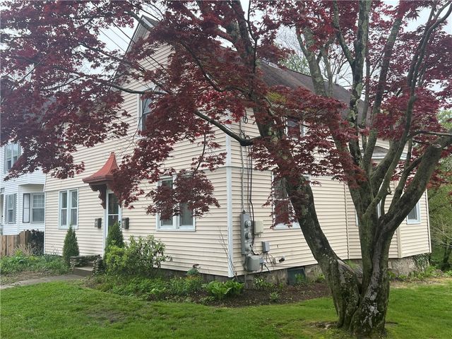 196 Columbia Street, South Kingstown, RI 02879