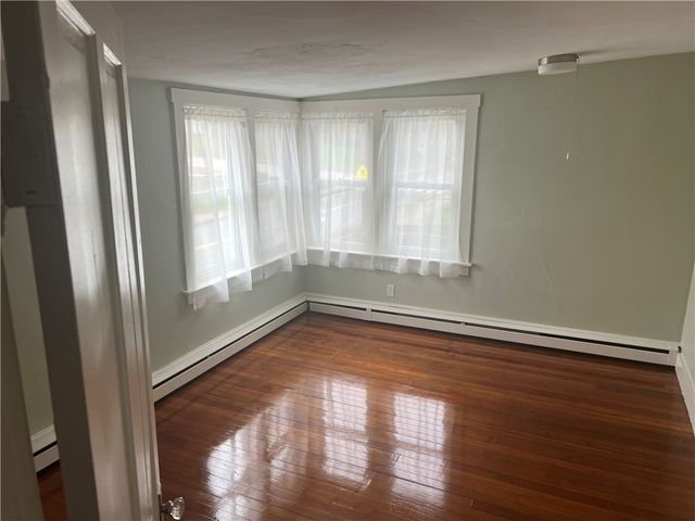 196 Columbia Street, South Kingstown, RI 02879
