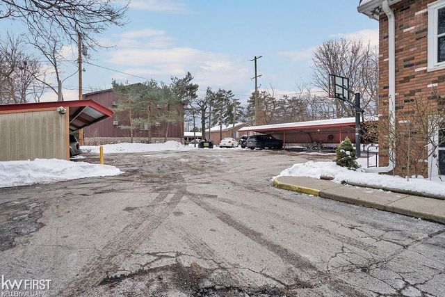 810 Holland Avenue, Port Huron, MI 48060