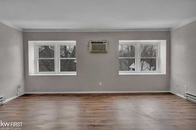 810 Holland Avenue, Port Huron, MI 48060