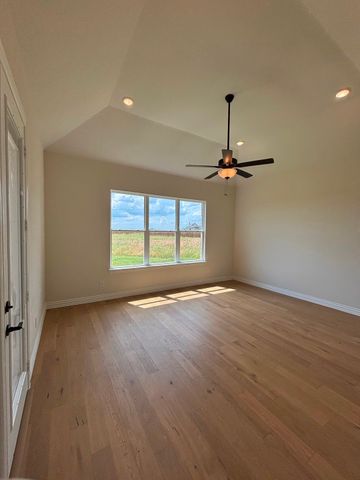 6471 McChesney Drive, Midlothian, TX 76065