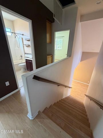 1961 Brookberry Lane, Simi Valley, CA 93065