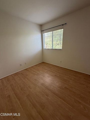 1961 Brookberry Lane, Simi Valley, CA 93065