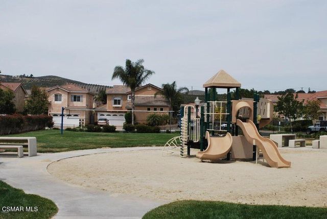 1961 Brookberry Lane, Simi Valley, CA 93065