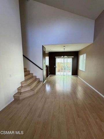 1961 Brookberry Lane, Simi Valley, CA 93065