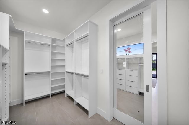 106 NE 11th TER, Cape Coral, FL 33909