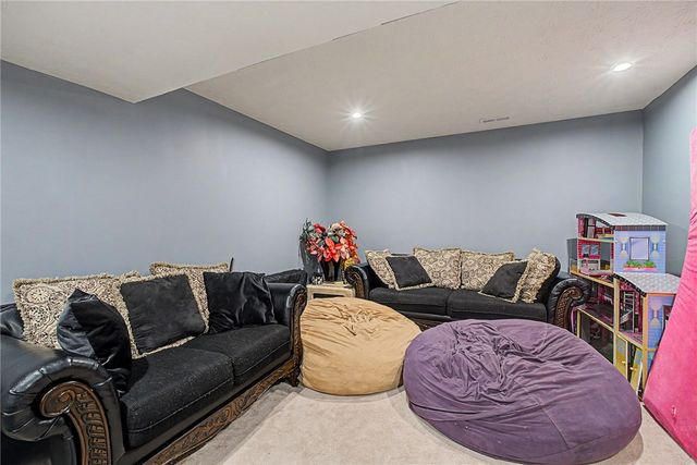 3120 White Ash Drive, Tipp City, OH 45371