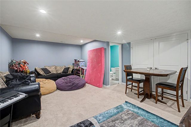 3120 White Ash Drive, Tipp City, OH 45371