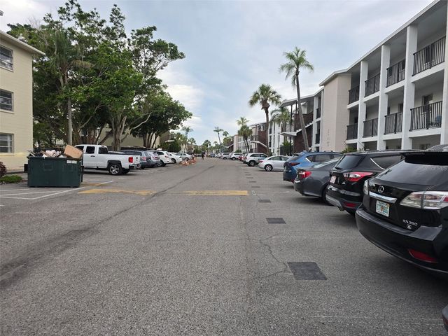 2007 SUNSET DRIVE E5, Bradenton, FL 34207