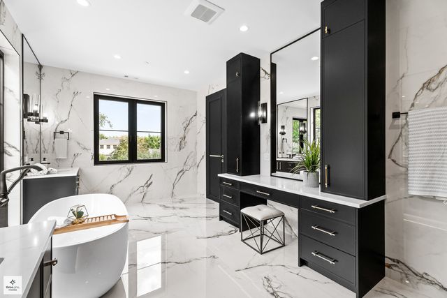 3005 Highland Road, Northbrook, IL 60062