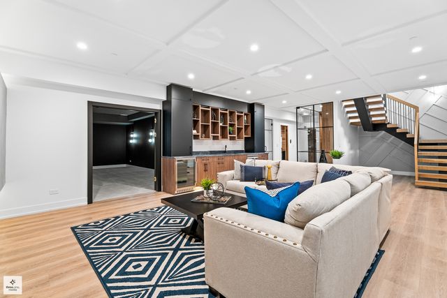 3005 Highland Road, Northbrook, IL 60062