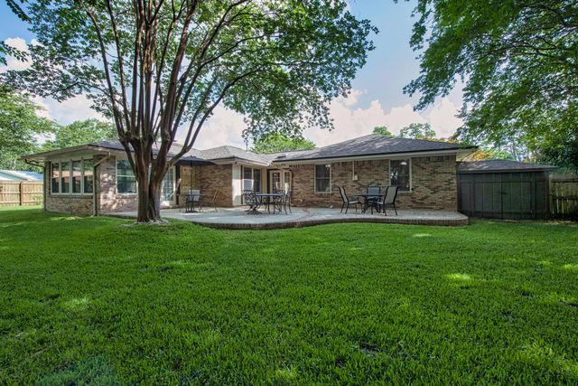 759 Overbrook Drive, Fort Walton Beach, FL 32547