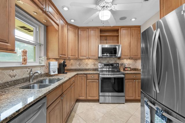 759 Overbrook Drive, Fort Walton Beach, FL 32547