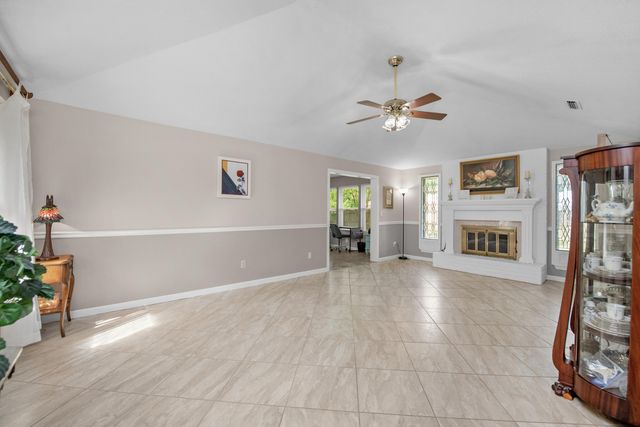 759 Overbrook Drive, Fort Walton Beach, FL 32547