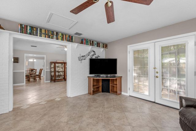 759 Overbrook Drive, Fort Walton Beach, FL 32547