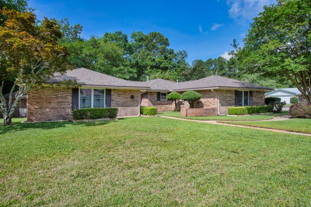 759 Overbrook Drive, Fort Walton Beach, FL 32547