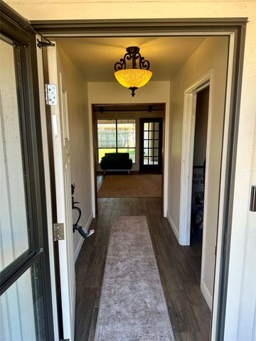 4200 Los Robles Drive, Plano, TX 75074