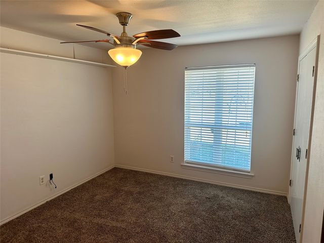 4200 Los Robles Drive, Plano, TX 75074