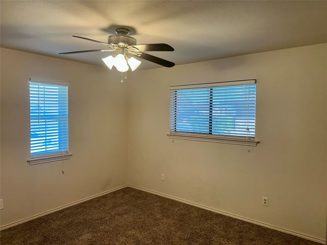 4200 Los Robles Drive, Plano, TX 75074