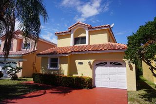 1057 SE 6th Ave, Dania Beach, FL 33004