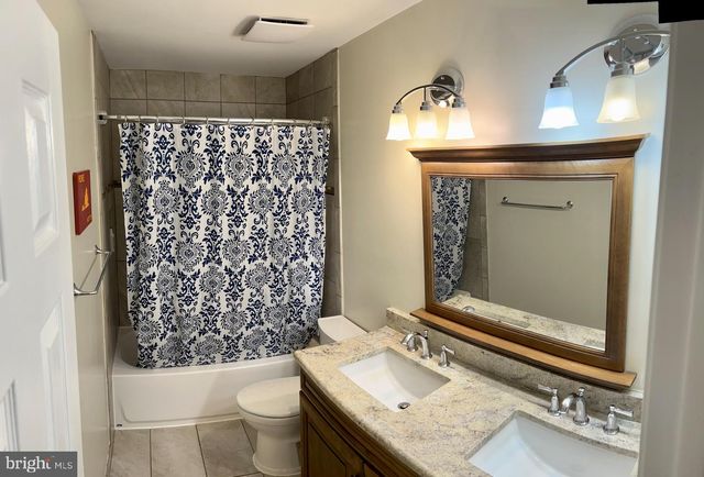 46812 BACKWATER DR, Sterling, VA 20164