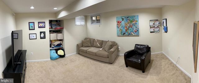 46812 BACKWATER DR, Sterling, VA 20164