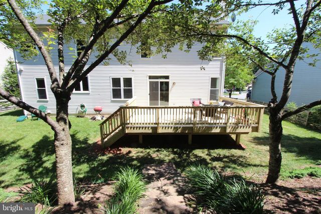 46812 BACKWATER DR, Sterling, VA 20164