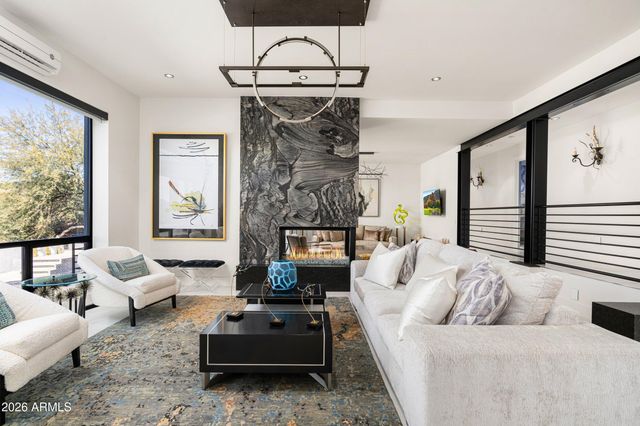 39402 N 67TH Place, Cave Creek, AZ 85331