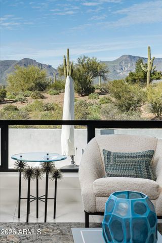 39402 N 67TH Place, Cave Creek, AZ 85331