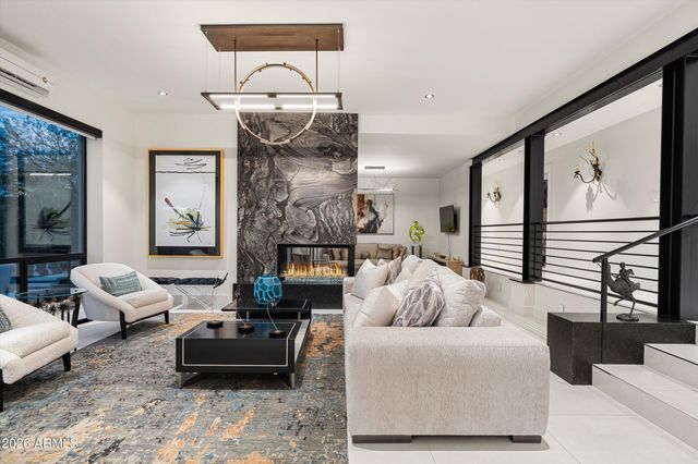 39402 N 67TH Place, Cave Creek, AZ 85331