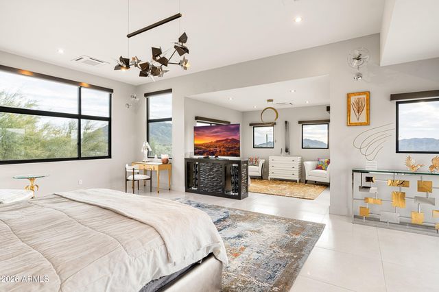 39402 N 67TH Place, Cave Creek, AZ 85331