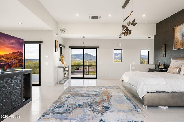 39402 N 67TH Place, Cave Creek, AZ 85331