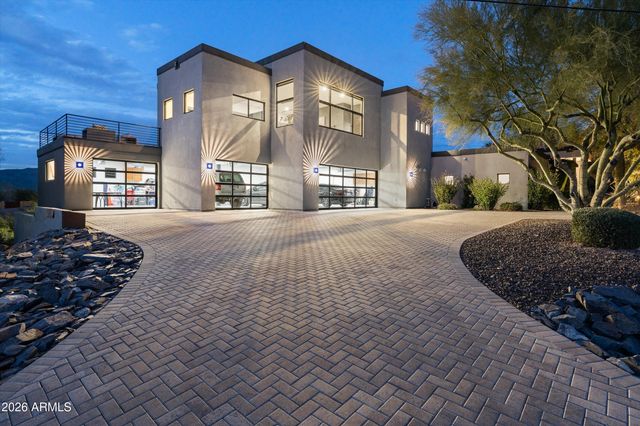 39402 N 67TH Place, Cave Creek, AZ 85331